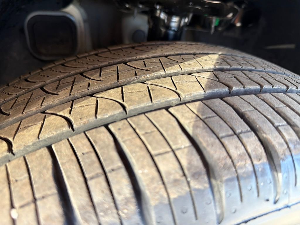 Used 2025 Kia Telluride SX image 32