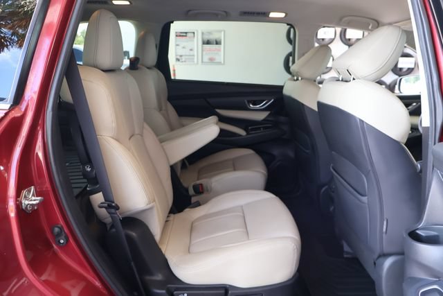 Used 2019 Subaru Ascent Limited w/ Popular Package #3 AWD/4WD image 23