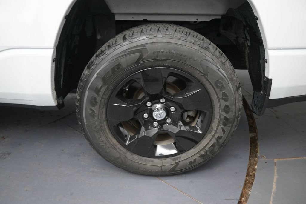 Used 2022 RAM 1500 Big Horn AWD/4WD image 15
