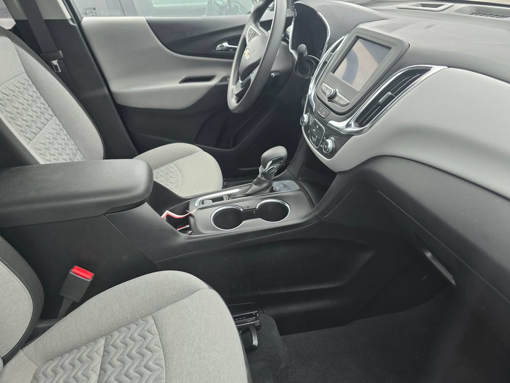 Used 2022 Chevrolet Equinox LT FWD image 12