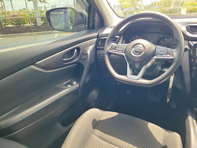 Certified 2022 Nissan Rogue Sport S image 19