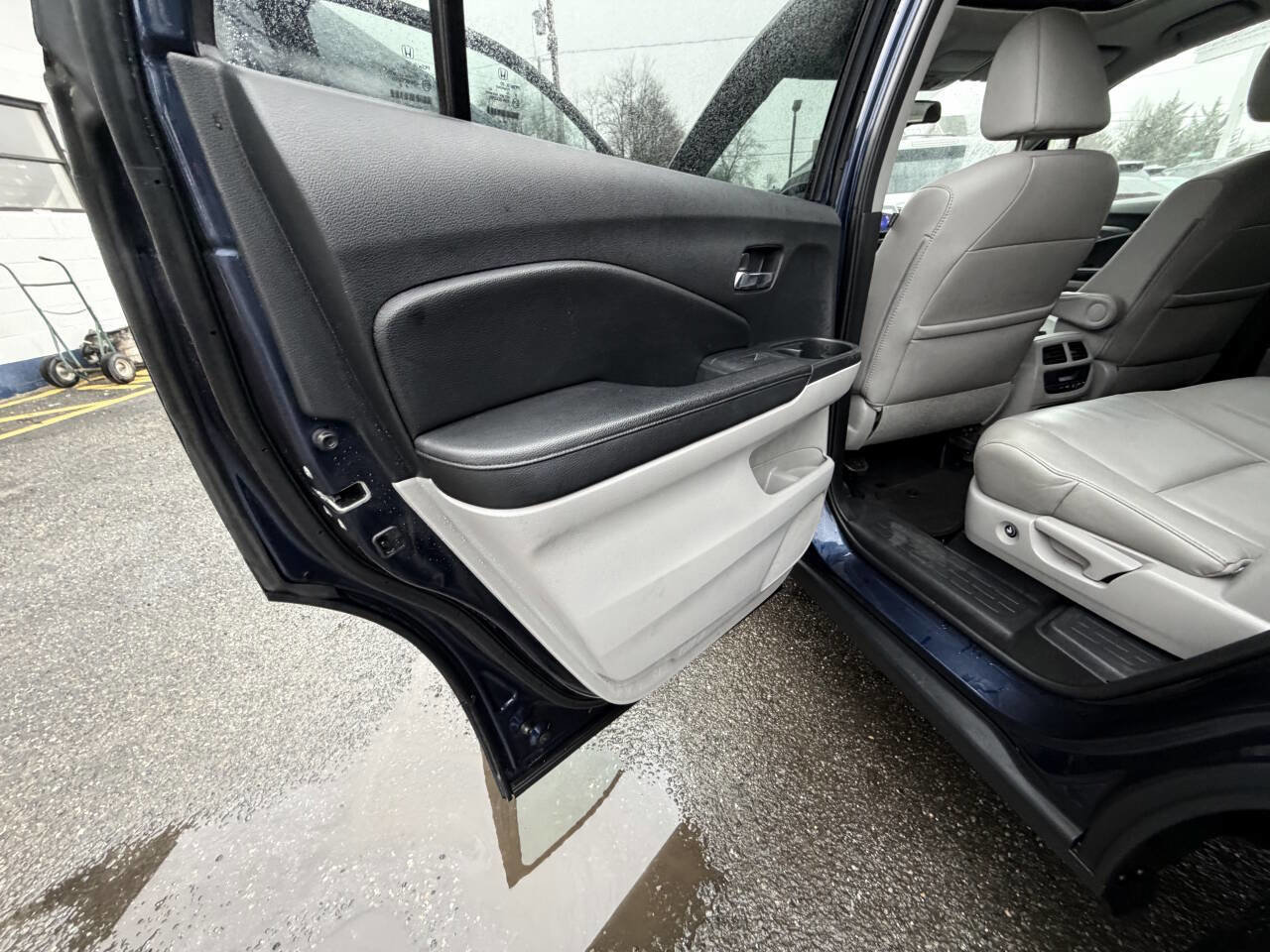 Used 2017 Honda Pilot EX-L image 22