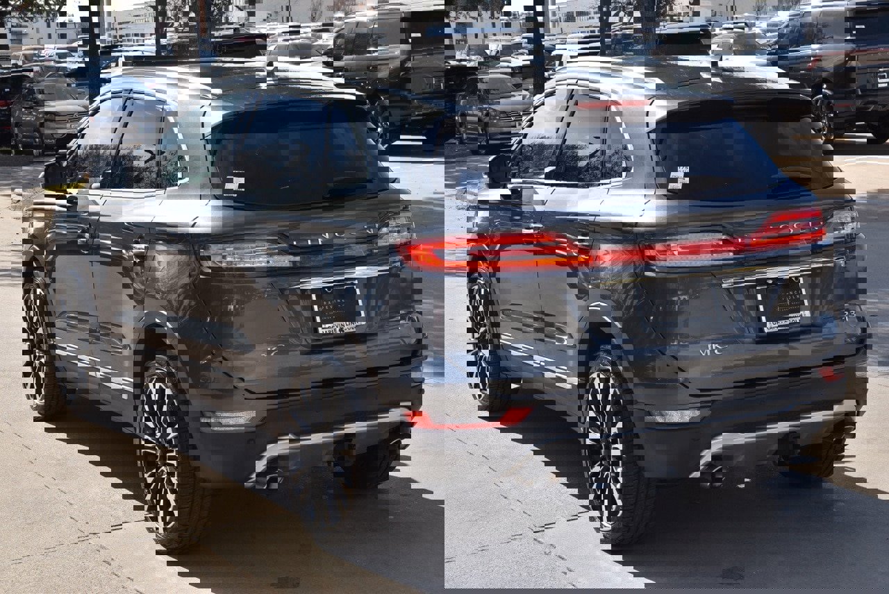 Used 2019 Lincoln MKC Reserve image 10