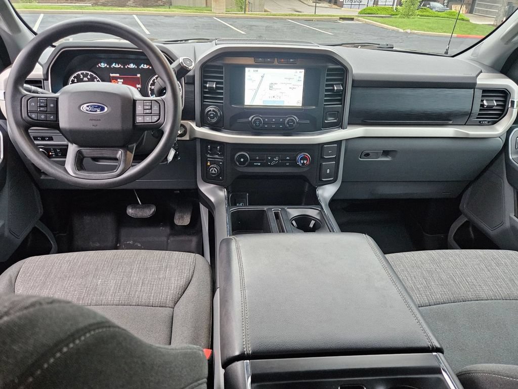 Used 2021 Ford F150 XLT w/ Trailer Tow Package AWD/4WD image 10