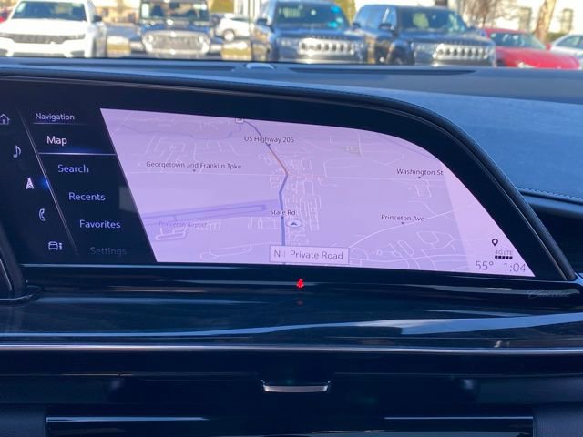 Used 2022 Cadillac Escalade Premium Luxury image 44