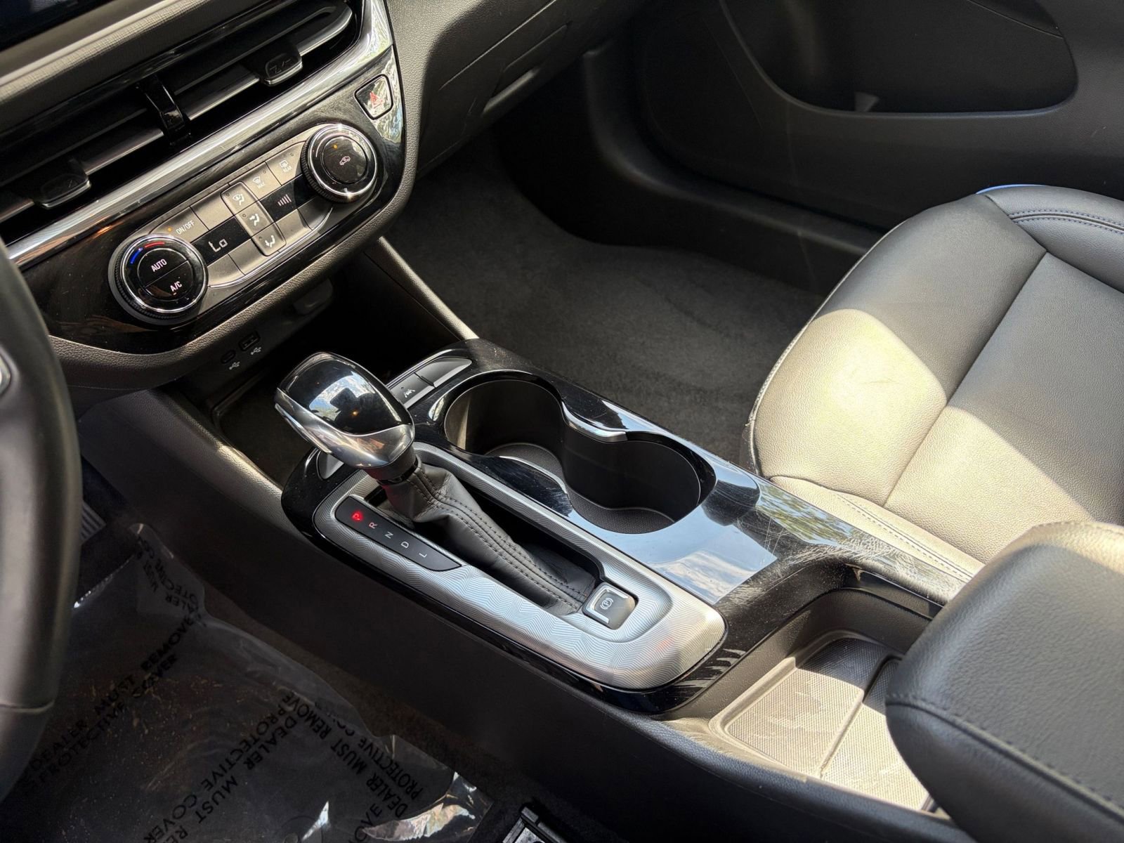 Used 2025 Buick Envista Sport Touring FWD image 50