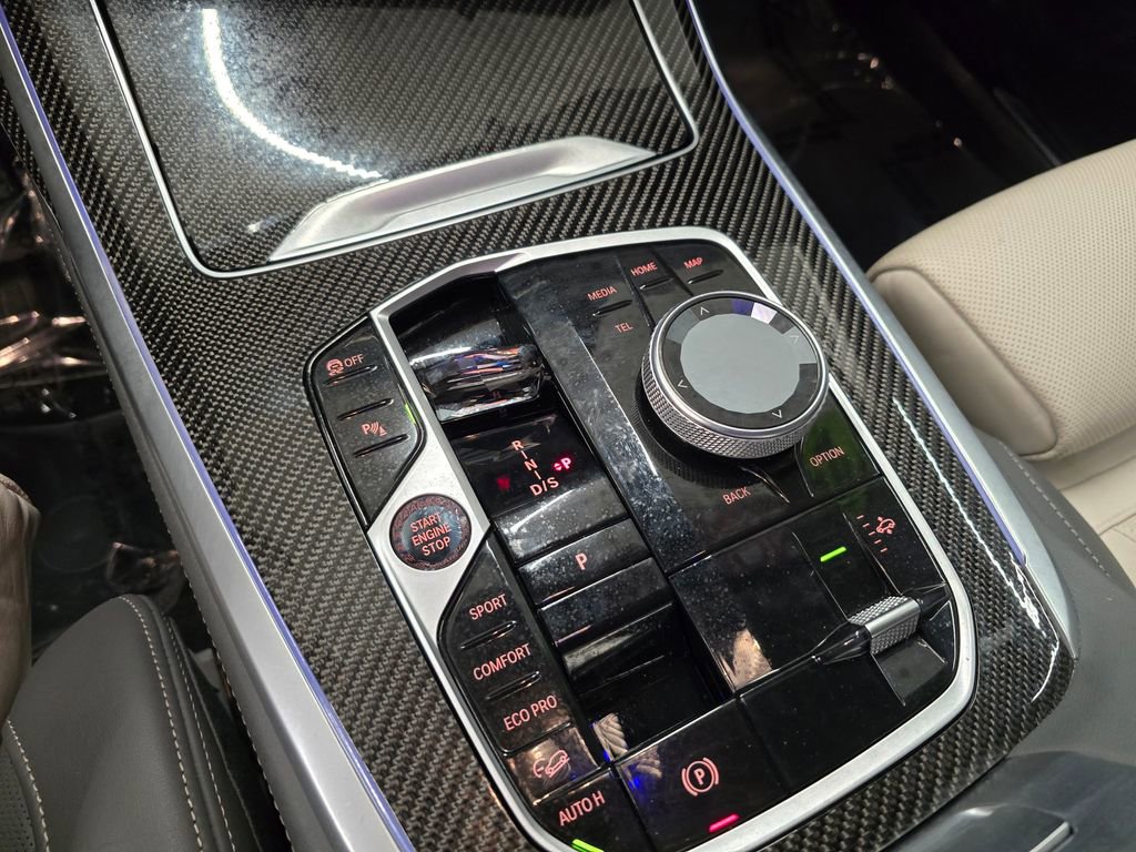 Used 2024 BMW X7 M60i w/ Executive Package AWD/4WD image 27