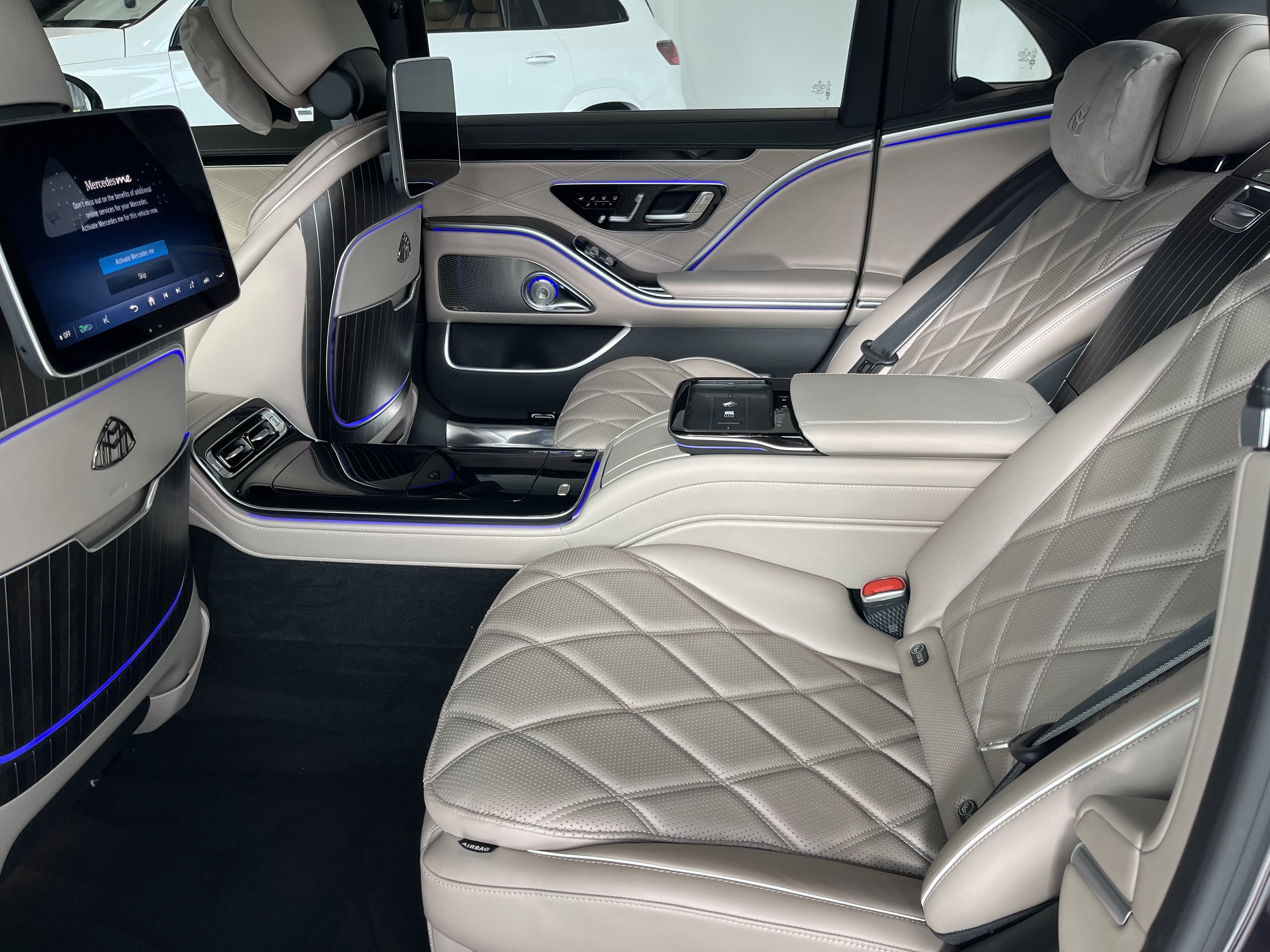 New 2025 Mercedes-Benz Maybach S 680 4MATIC image 12