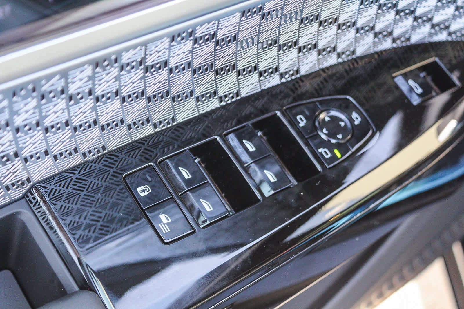 New 2026 BMW 760i xDrive w/ Executive Package image 20