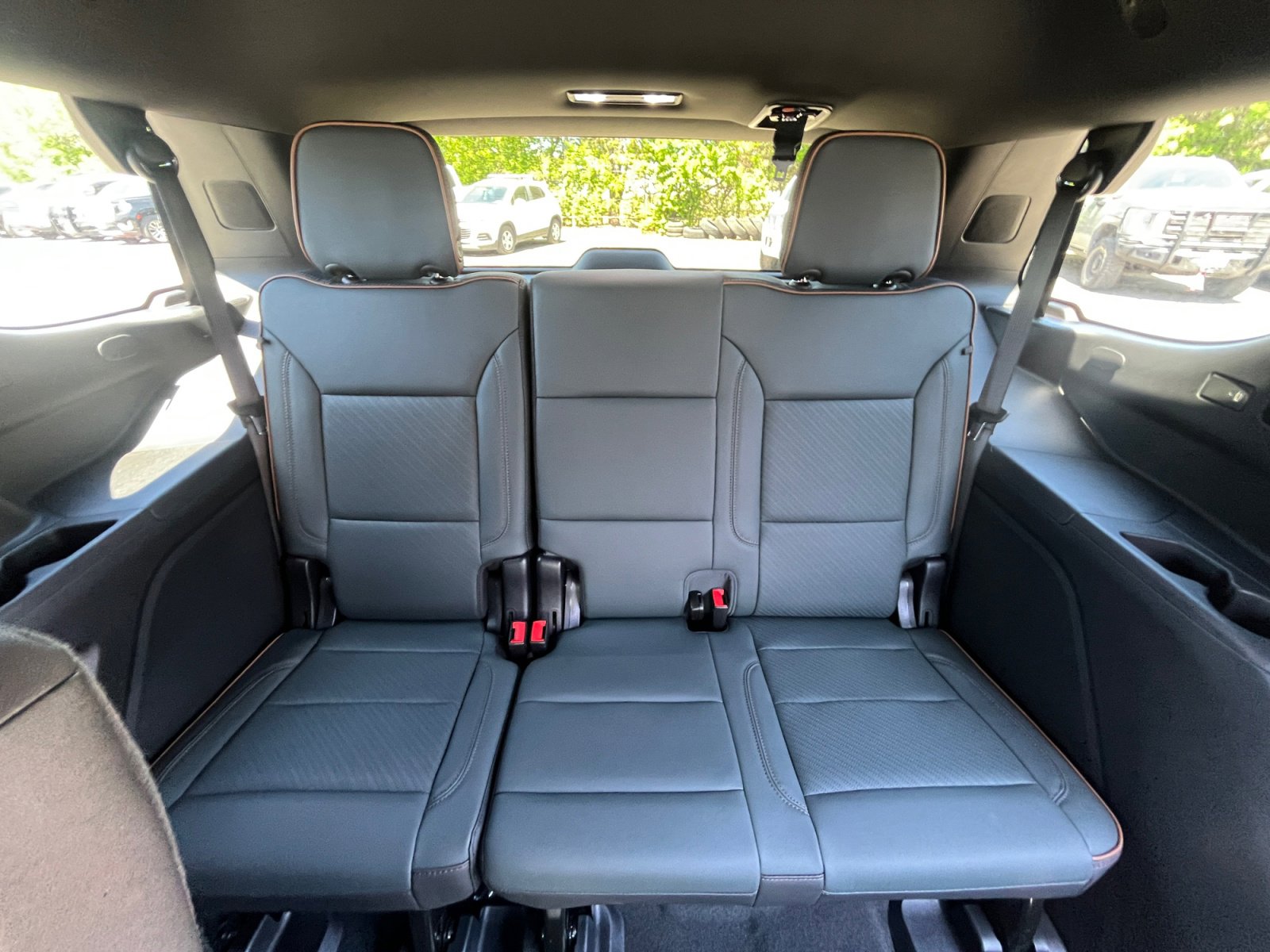 Used 2026 GMC Yukon AT4 w/ AT4 Premium Plus Package image 20