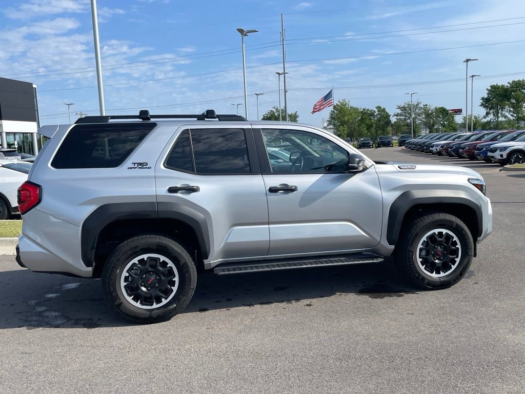 Used 2025 Toyota 4Runner TRD Off-Road AWD/4WD image 6