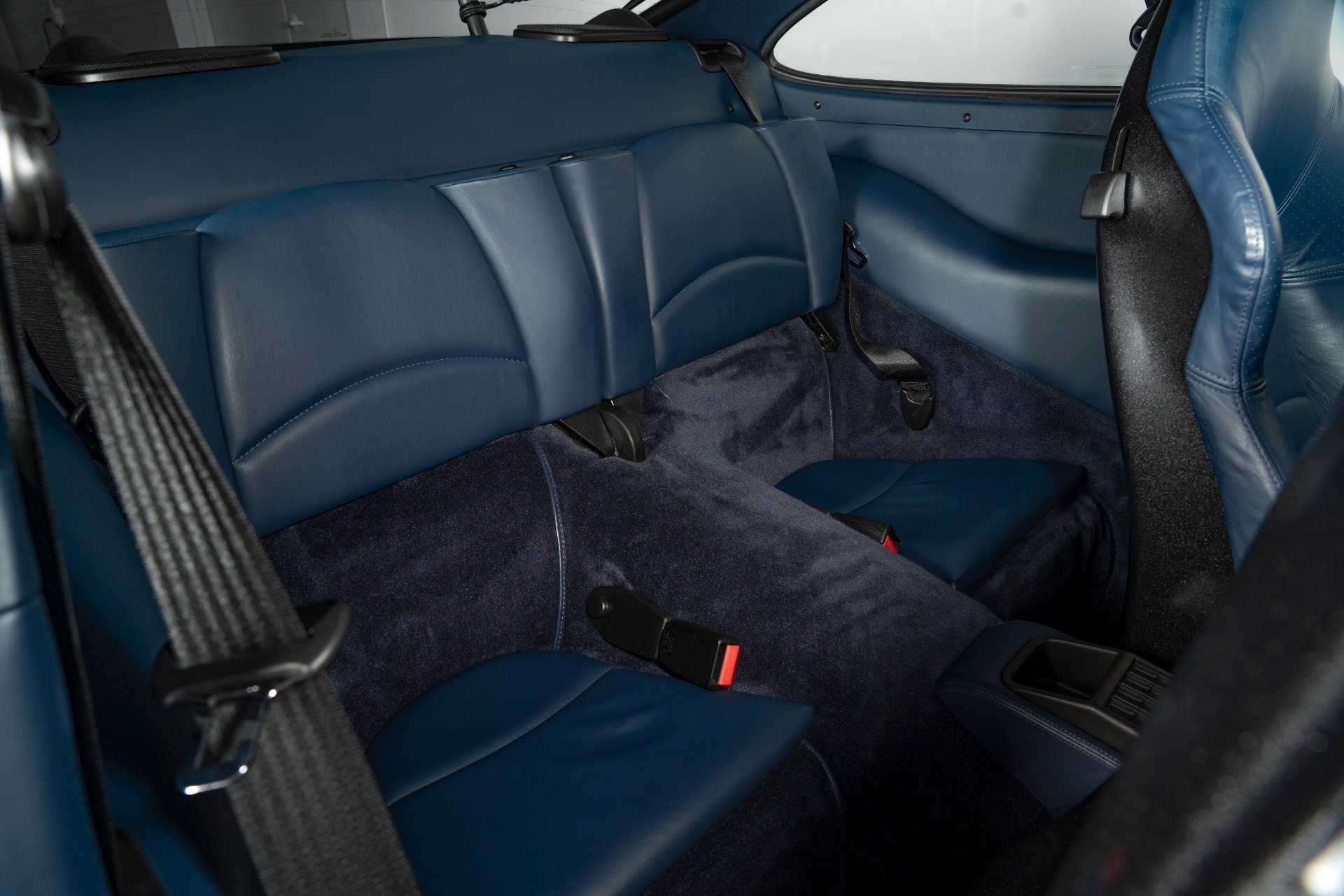 Used 1998 Porsche 911 image 36