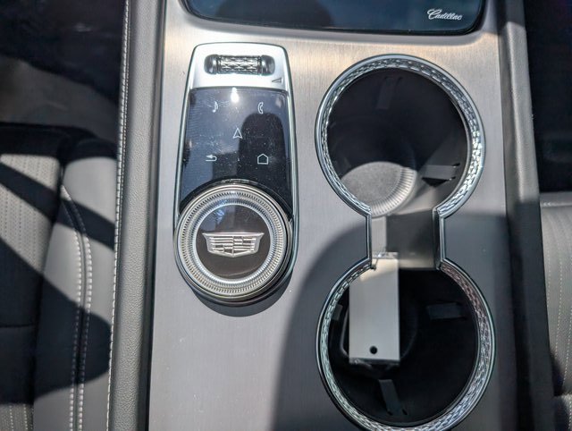 New 2026 Cadillac Vistiq Luxury w/ LPO, Floor Liner Package image 14