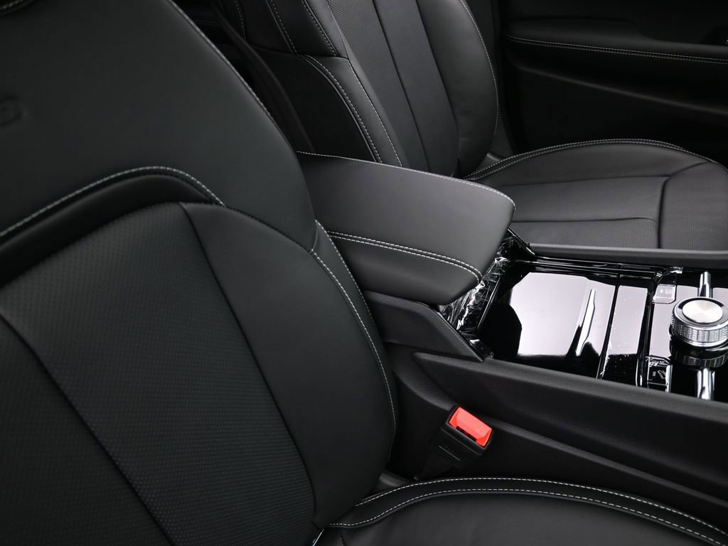 Used 2024 Jeep Grand Cherokee L Overland image 39