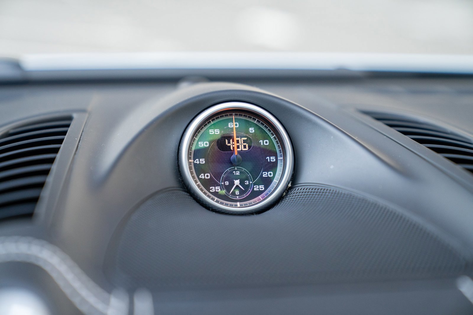 Used 2016 Porsche Cayenne GTS image 17