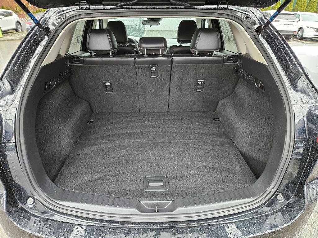 Used 2023 MAZDA CX-5 AWD 2.5 S w/ Select Package image 11