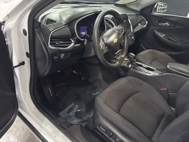 Used 2024 Chevrolet Malibu LT image 13