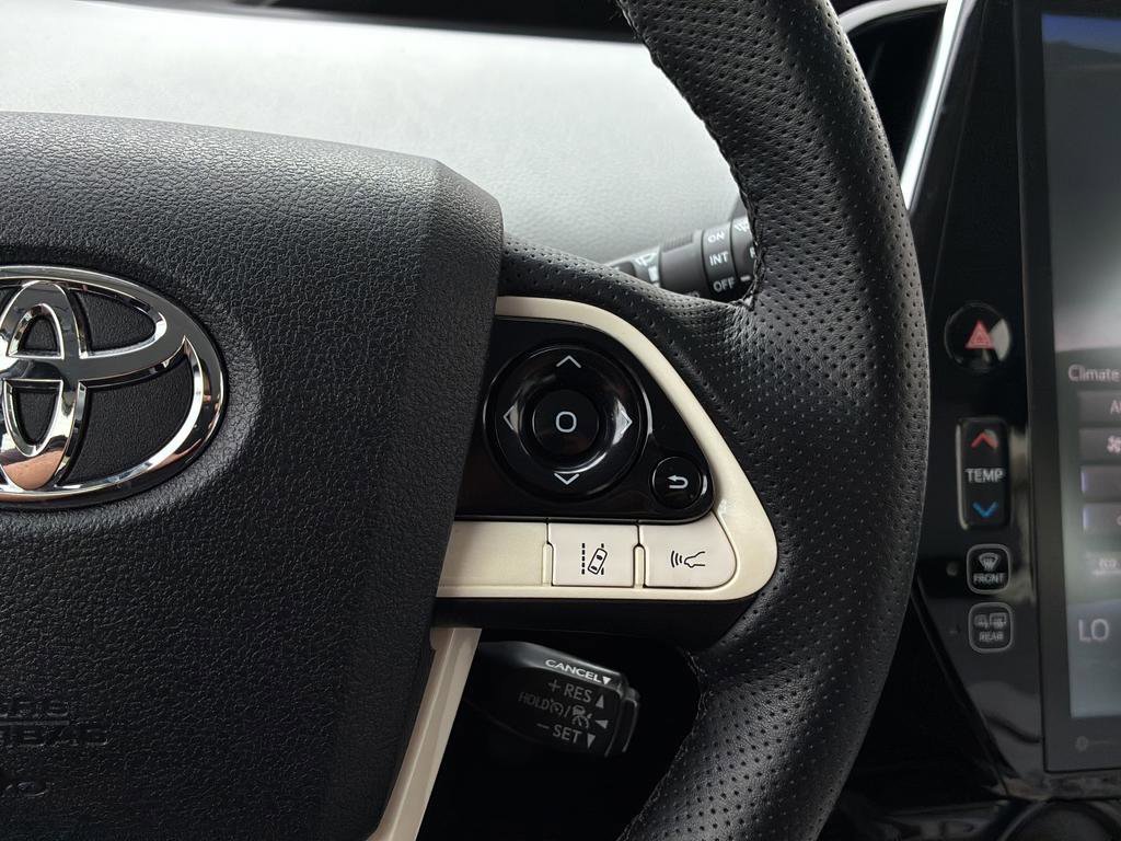 Used 2018 Toyota Prius Four Touring FWD image 25