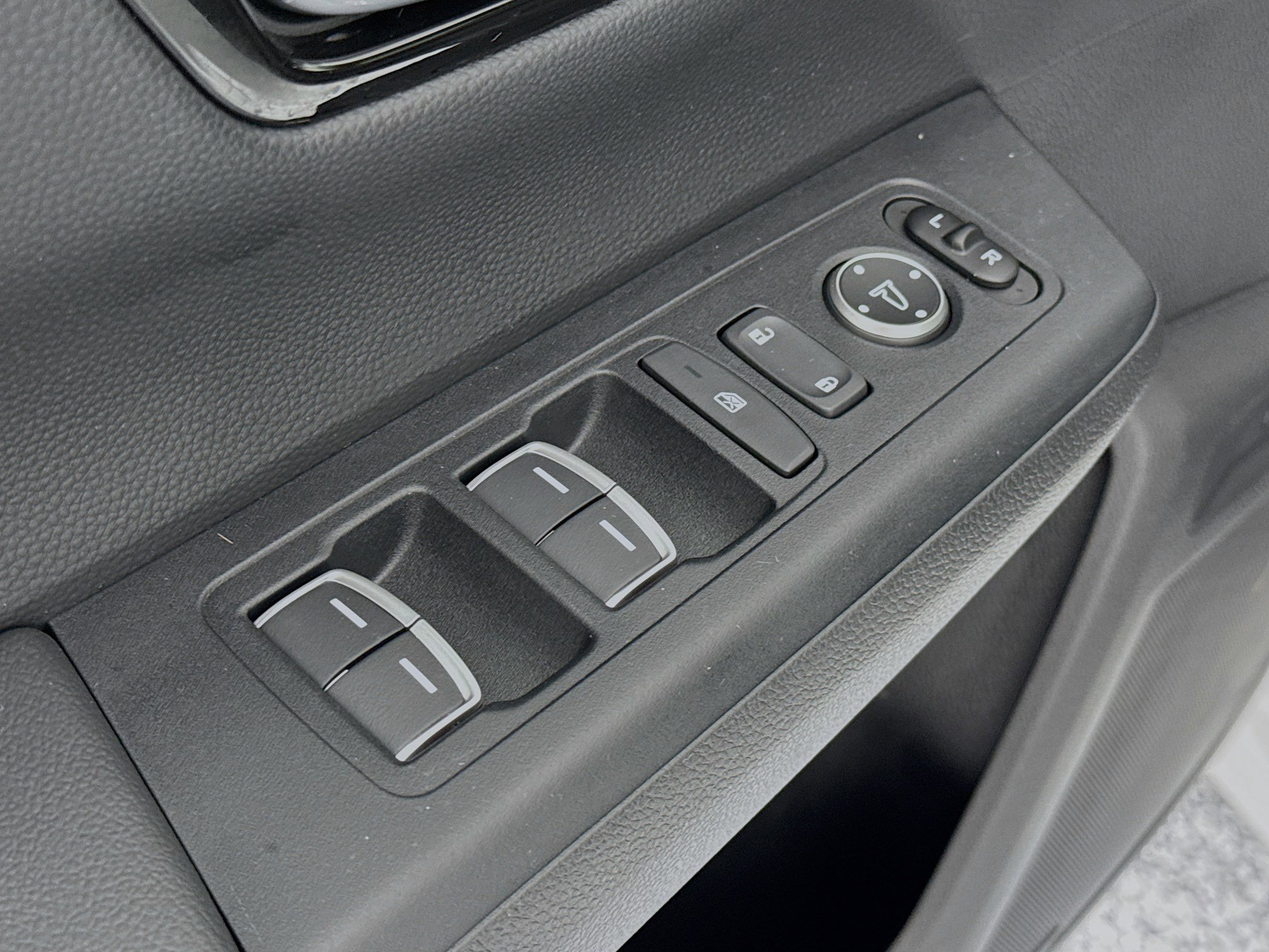 Certified 2023 Honda CR-V EX-L image 17