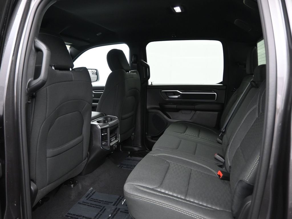 New 2026 RAM 1500 4x4 Crew Cab image 27