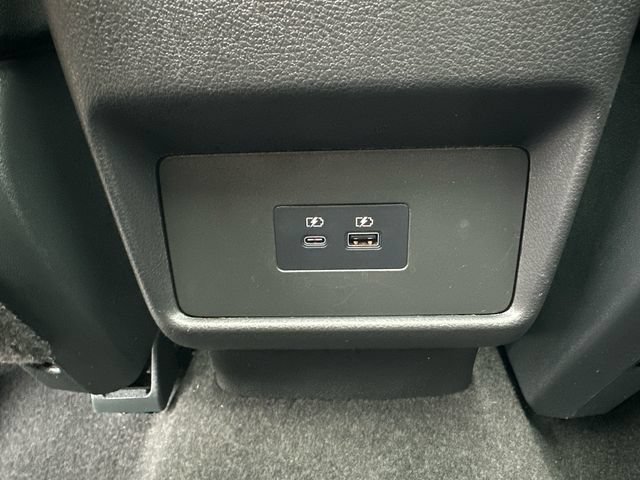 Used 2023 Nissan Rogue SL AWD/4WD image 19