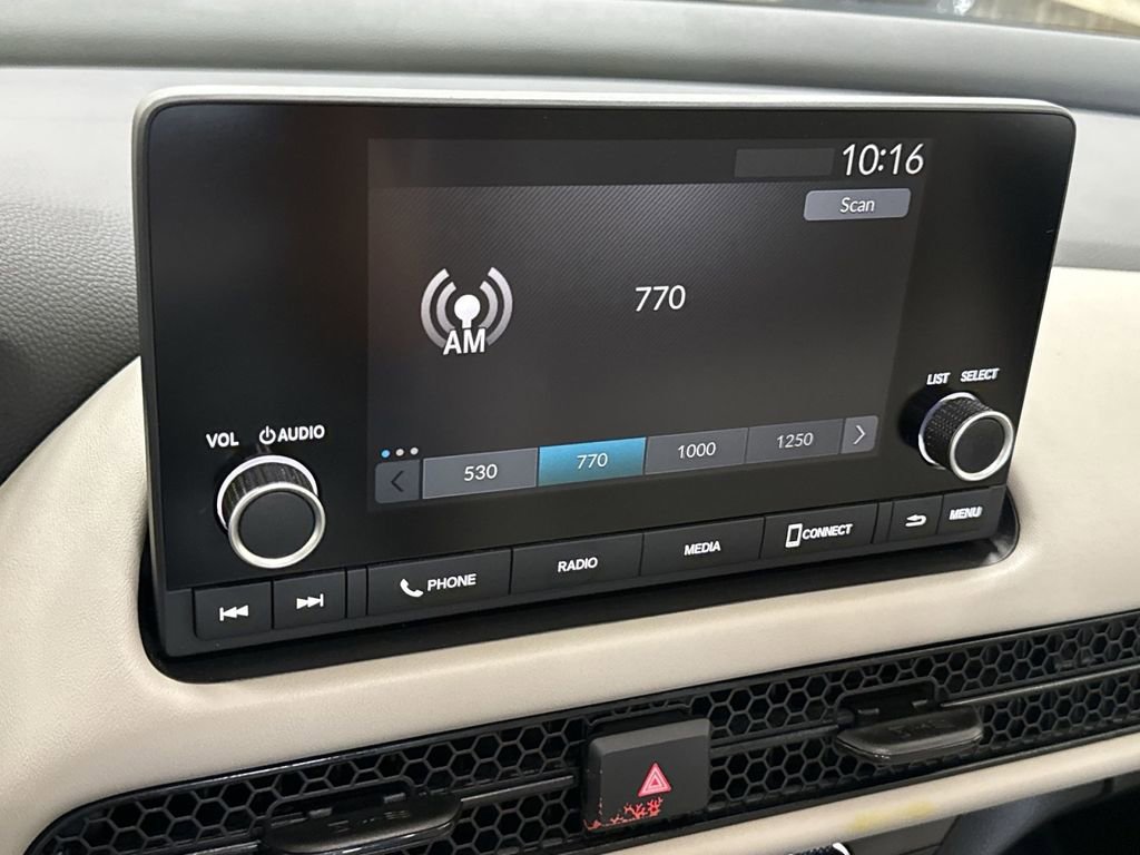 Used 2024 Honda HR-V LX image 18