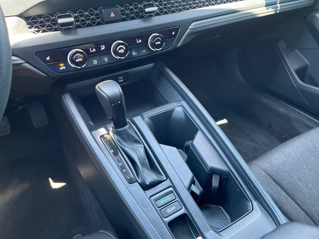 Certified 2025 Honda Accord SE image 27