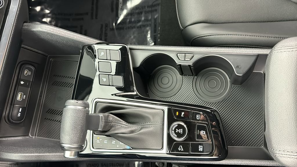 Used 2025 Kia Sportage X-Line image 28