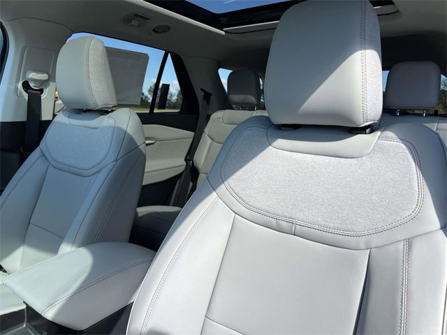 New 2026 Ford Explorer Active image 25