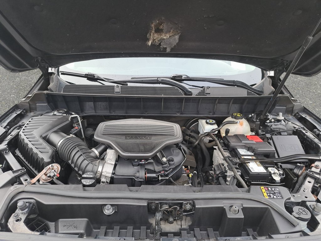 Used 2019 GMC Acadia Denali image 29