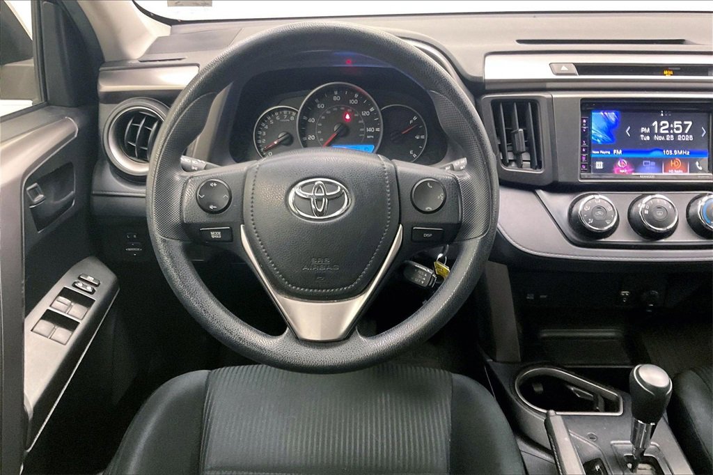Used 2016 Toyota RAV4 LE image 4