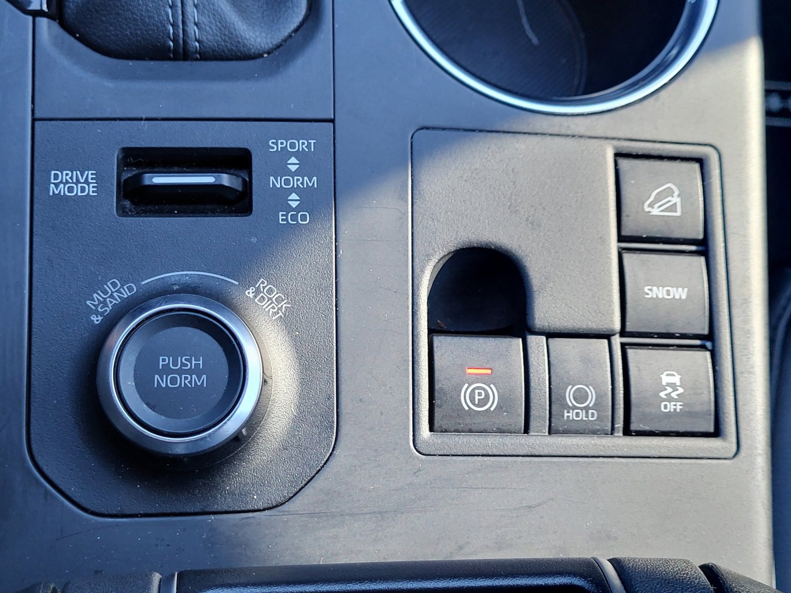 Certified 2025 Toyota Highlander XSE image 32