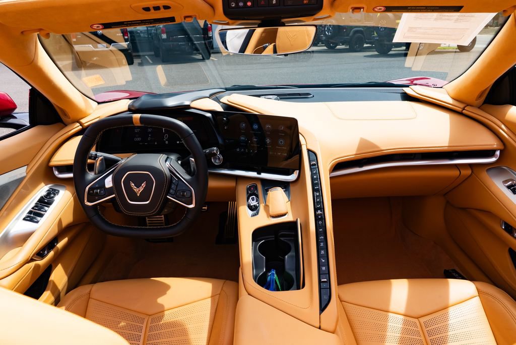 Used 2021 Chevrolet Corvette Stingray Premium Conv w/ 3LT RWD image 9