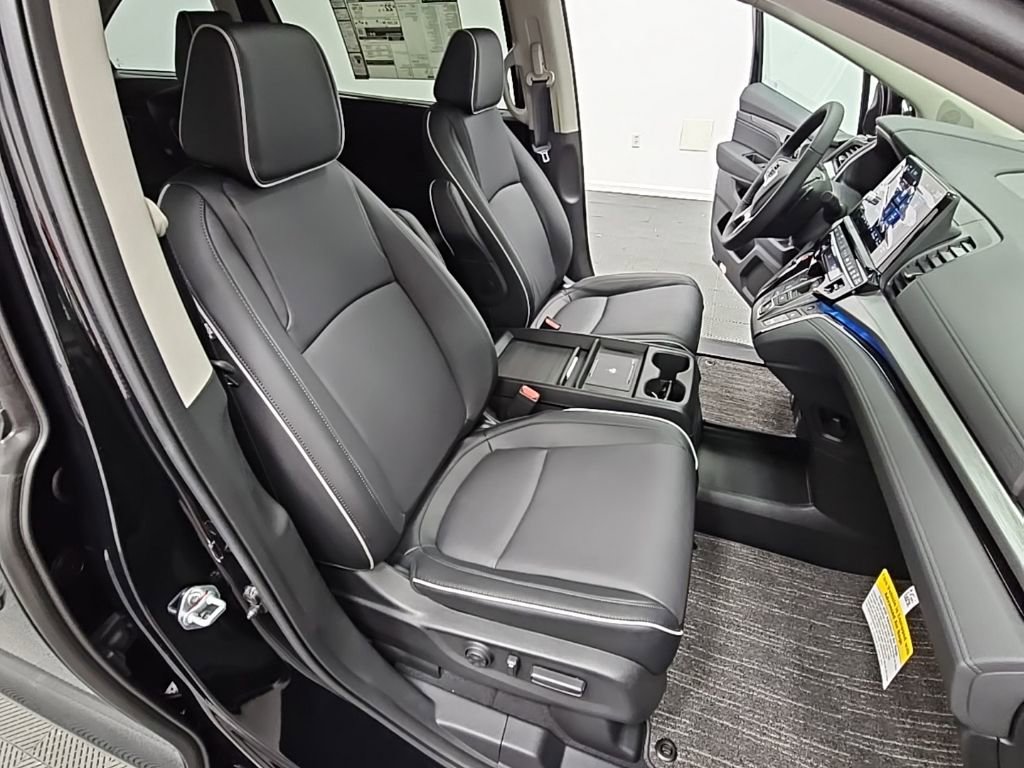 New 2026 Honda Odyssey Touring image 41