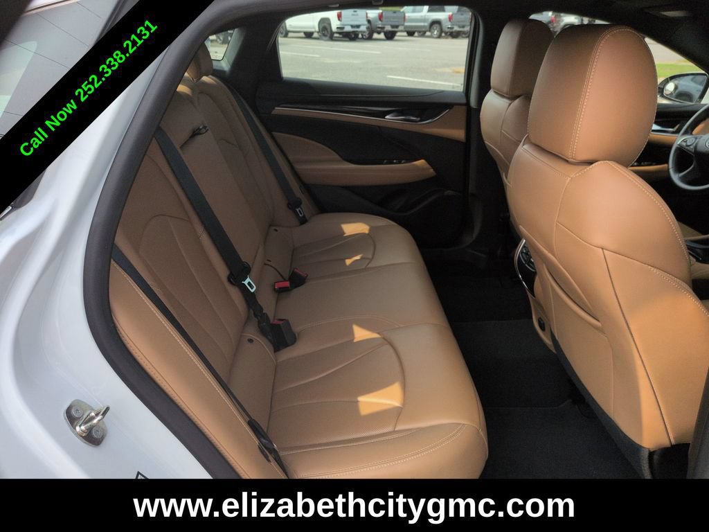 Used 2018 Buick LaCrosse Essence FWD image 19