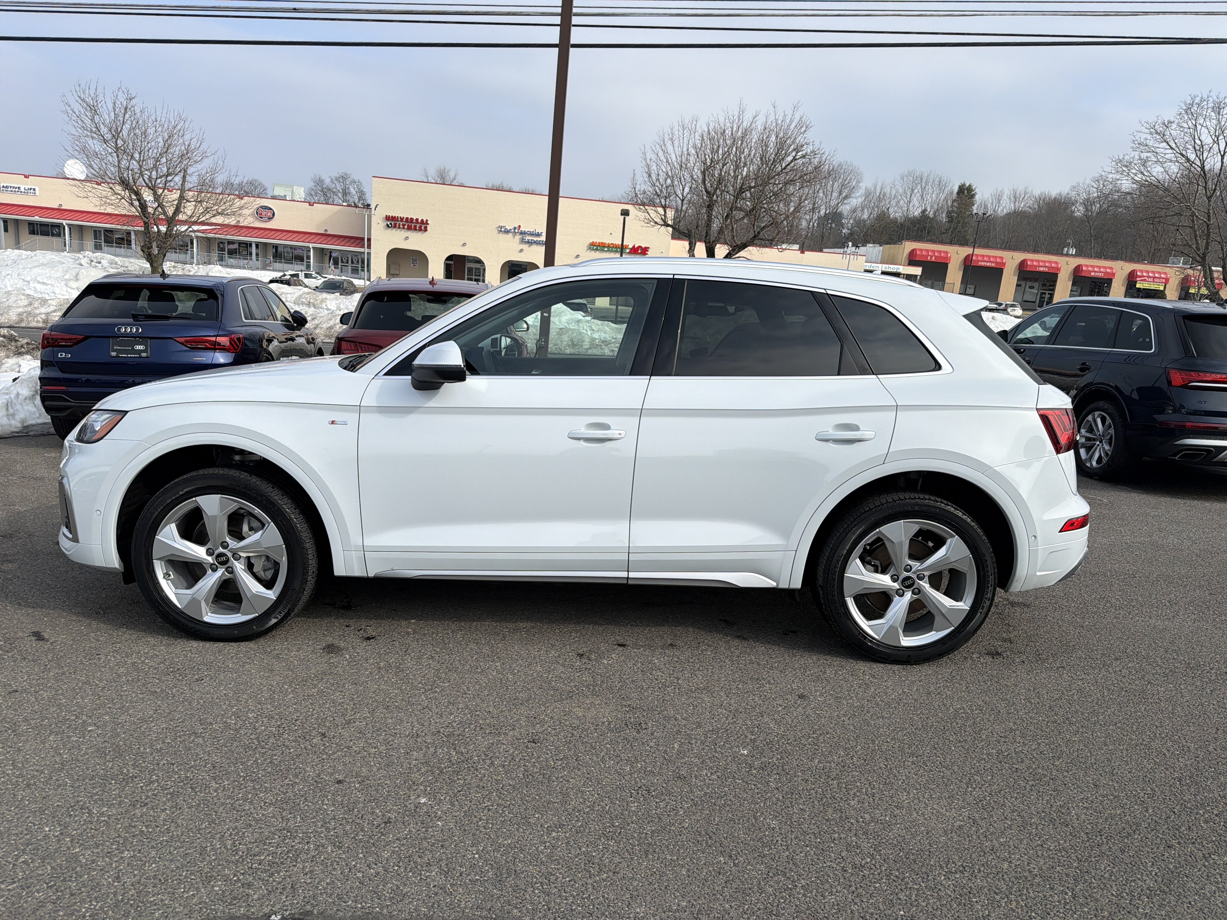 Certified 2023 Audi Q5 2.0T Prestige w/ Prestige Package AWD/4WD image 4