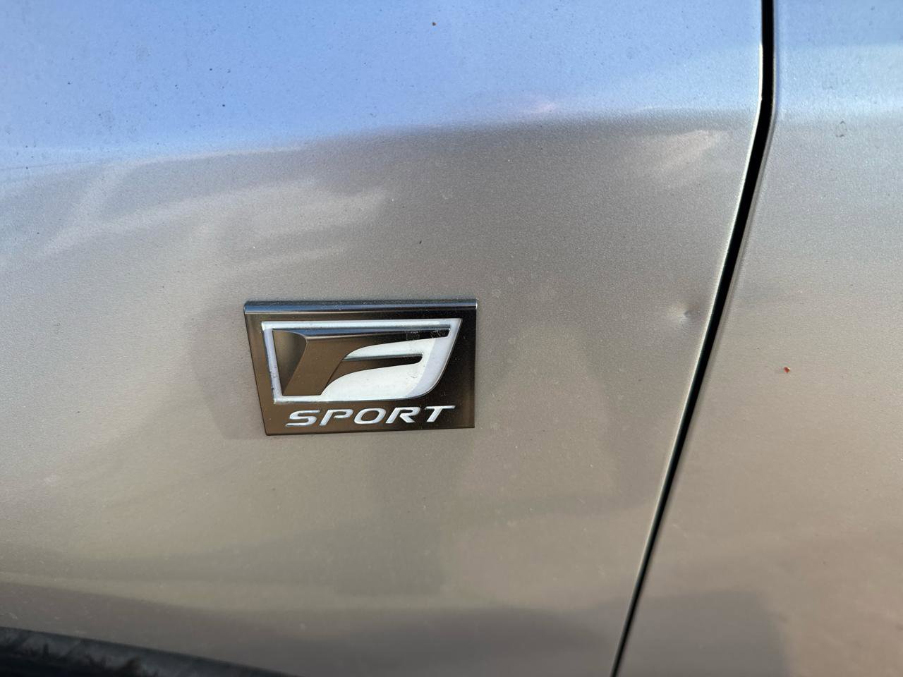 Used 2013 Lexus CT 200h Base w/ F Sport Pkg w/Nuluxe Trim FWD image 27