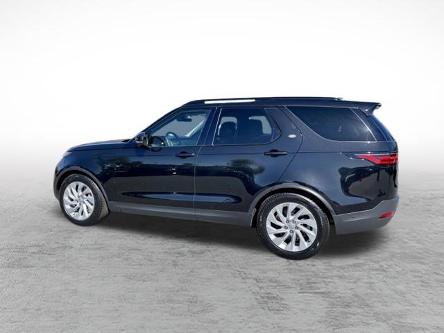 Certified 2024 Land Rover Discovery S AWD/4WD image 5