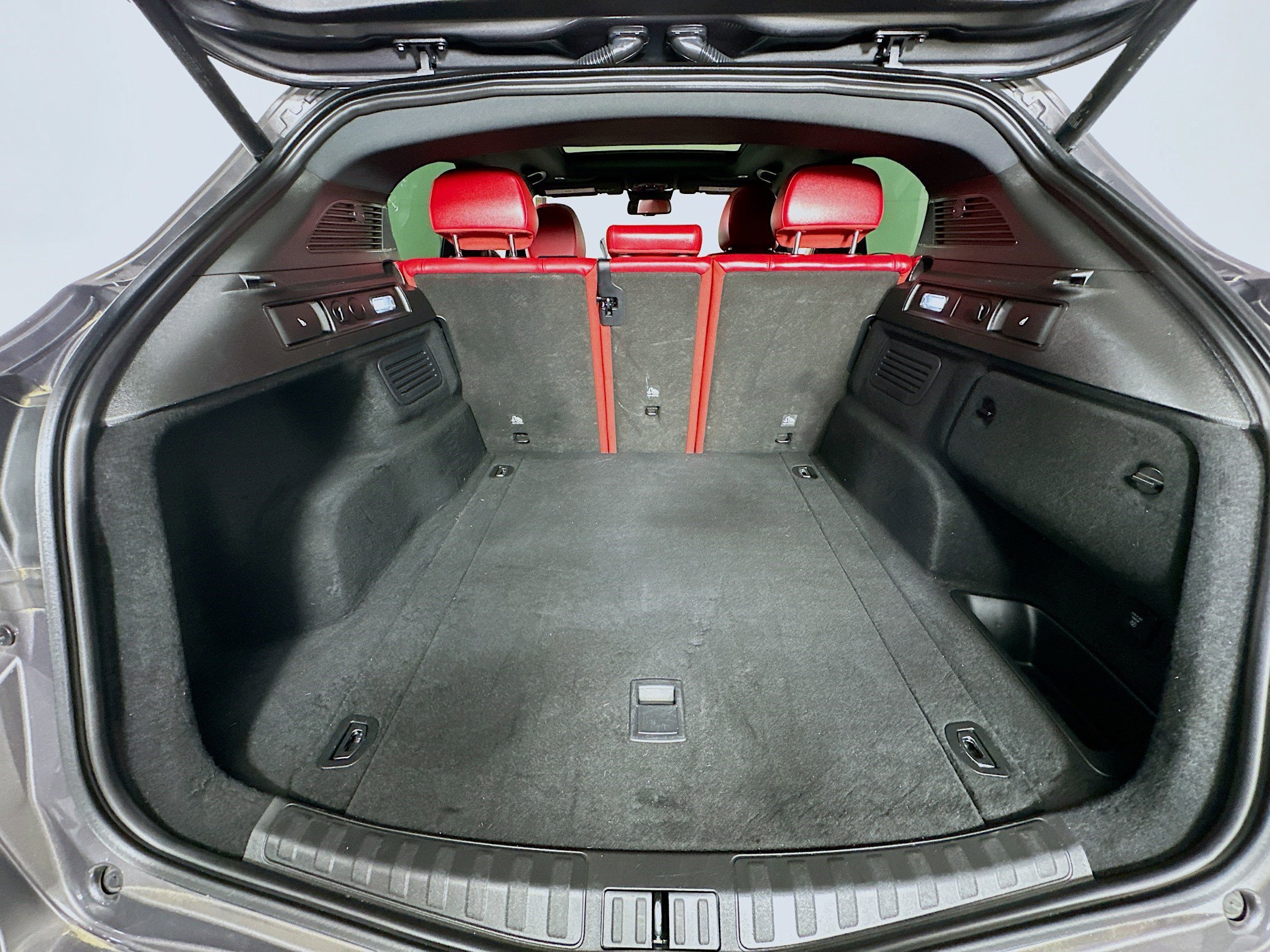 Used 2022 Alfa Romeo Stelvio Veloce image 21