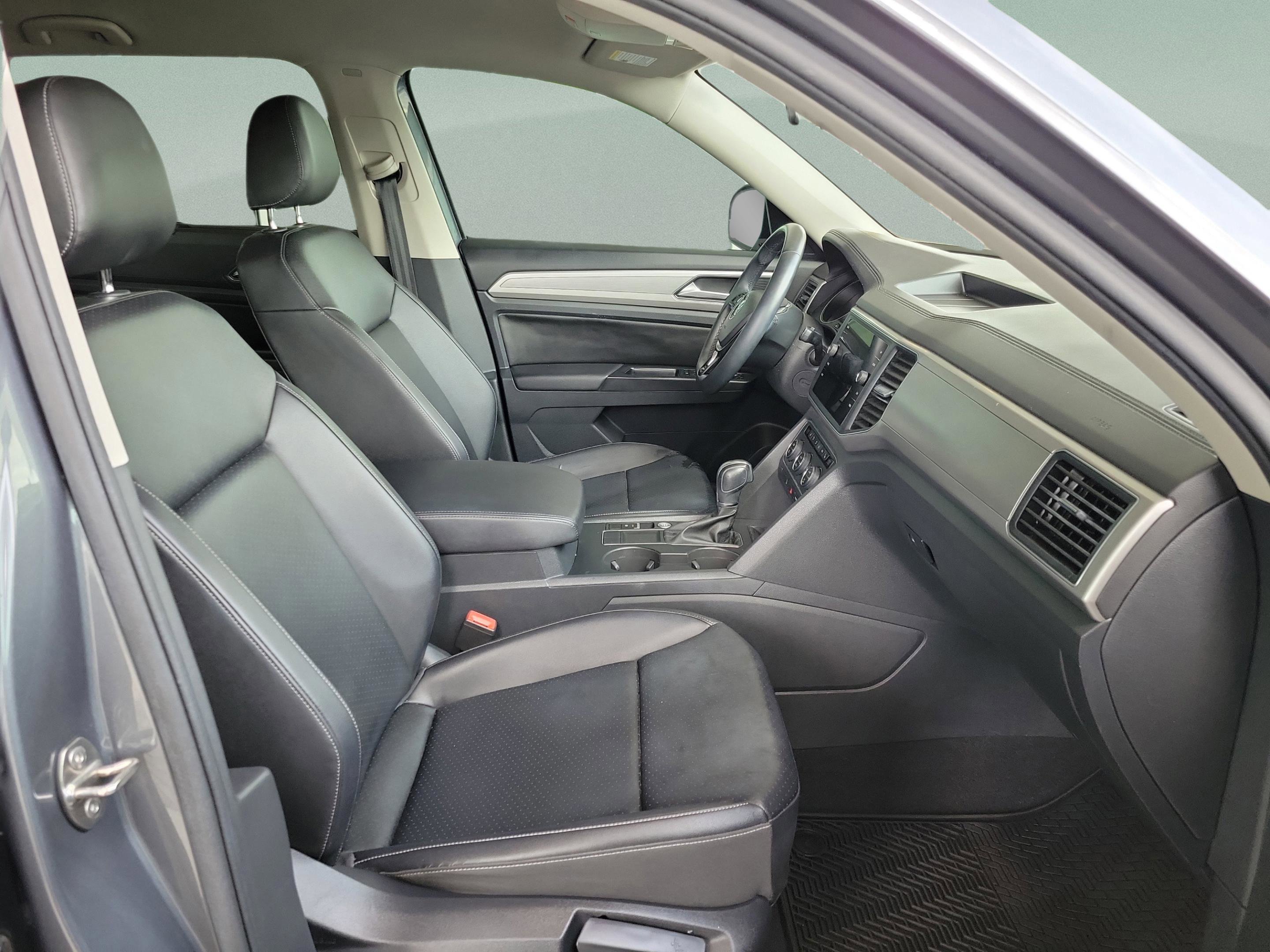 Used 2019 Volkswagen Atlas SE FWD image 28