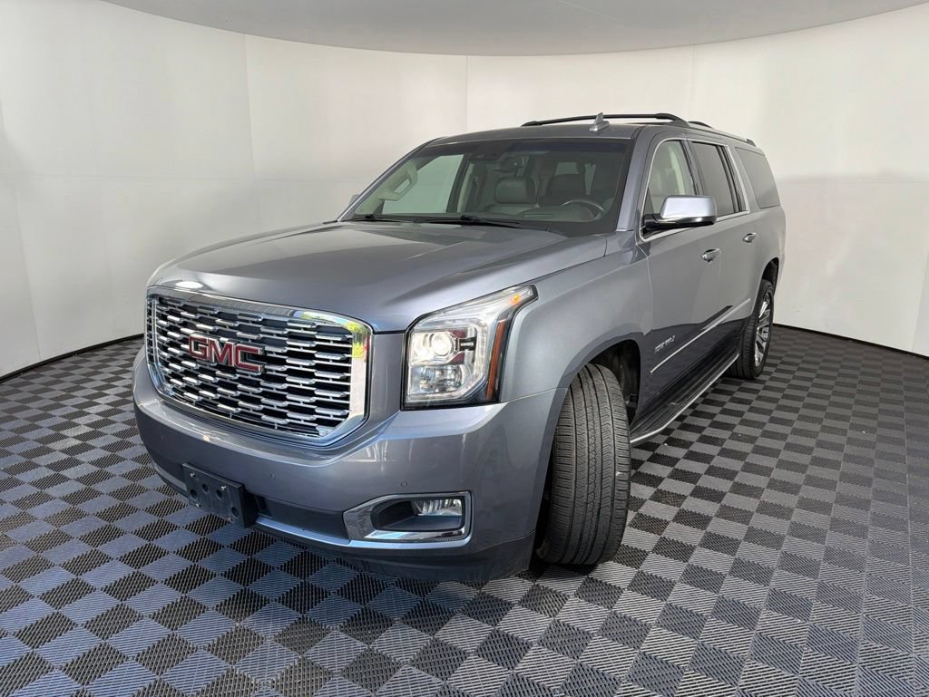 Used 2018 GMC Yukon XL Denali w/ Open Road Package AWD/4WD image 5