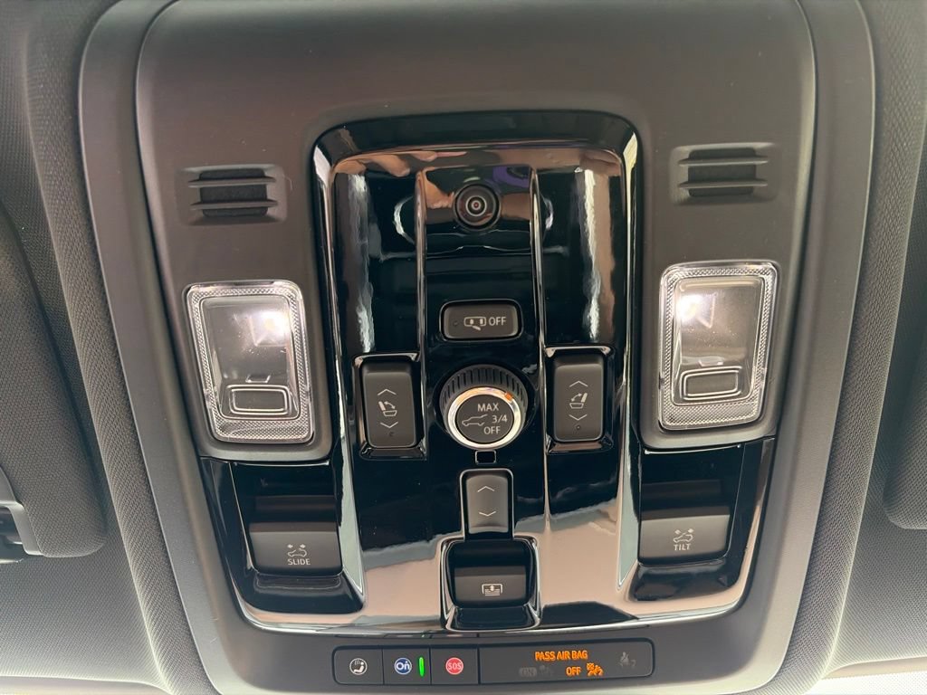 New 2026 Chevrolet Tahoe High Country AWD/4WD image 32