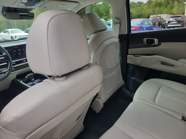 New 2026 Kia Sorento S FWD image 12