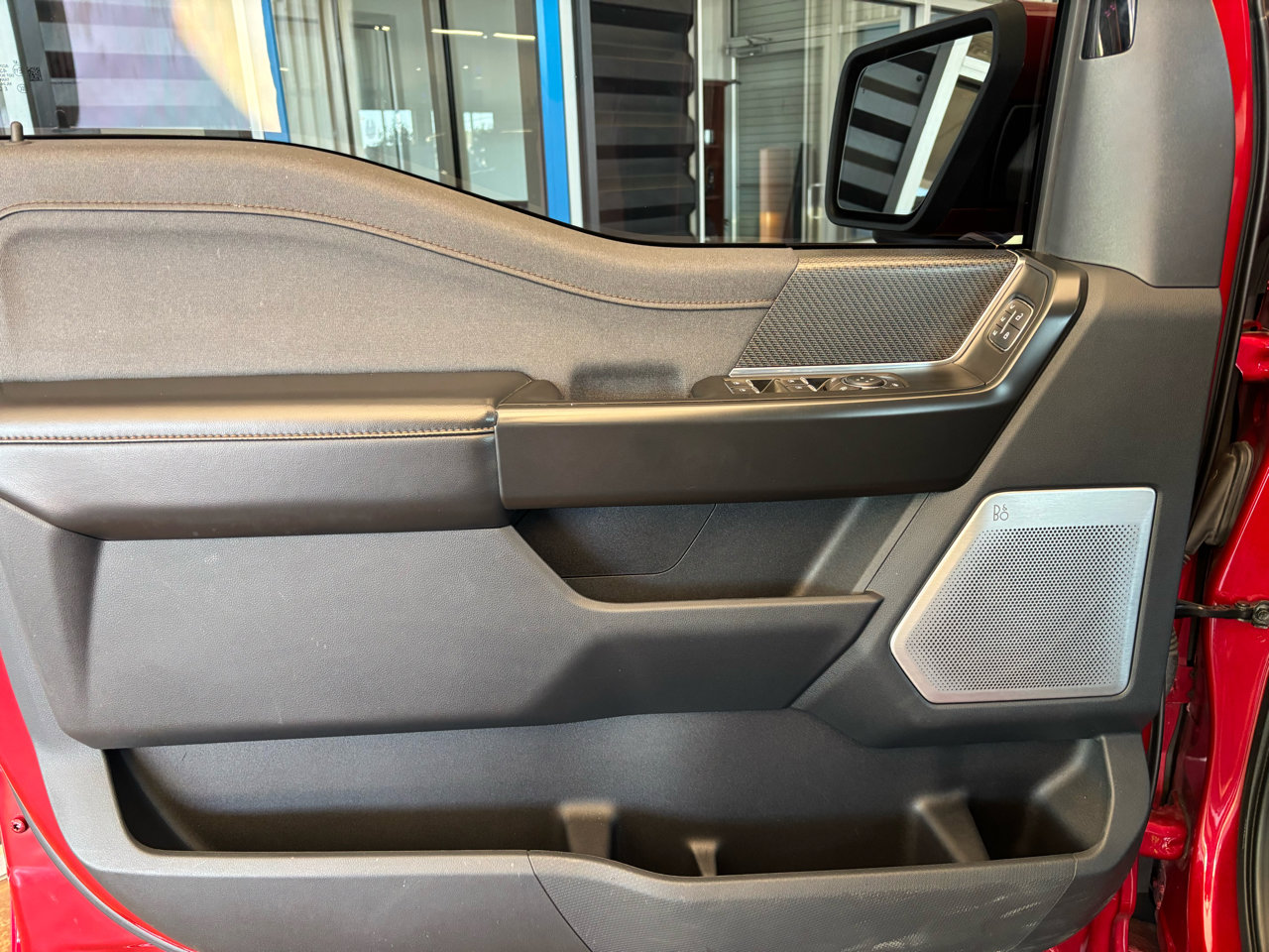 Used 2022 Ford F150 Raptor w/ Raptor 37 Performance Package image 18