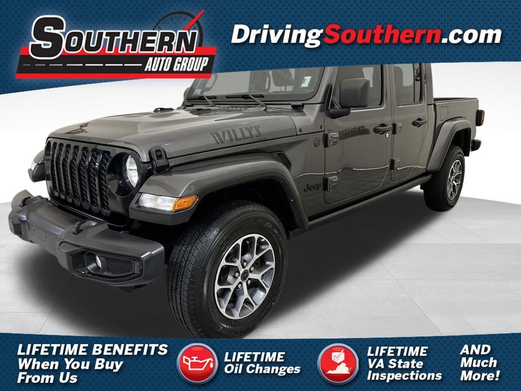 Used 2022 Jeep Gladiator Sport image 1