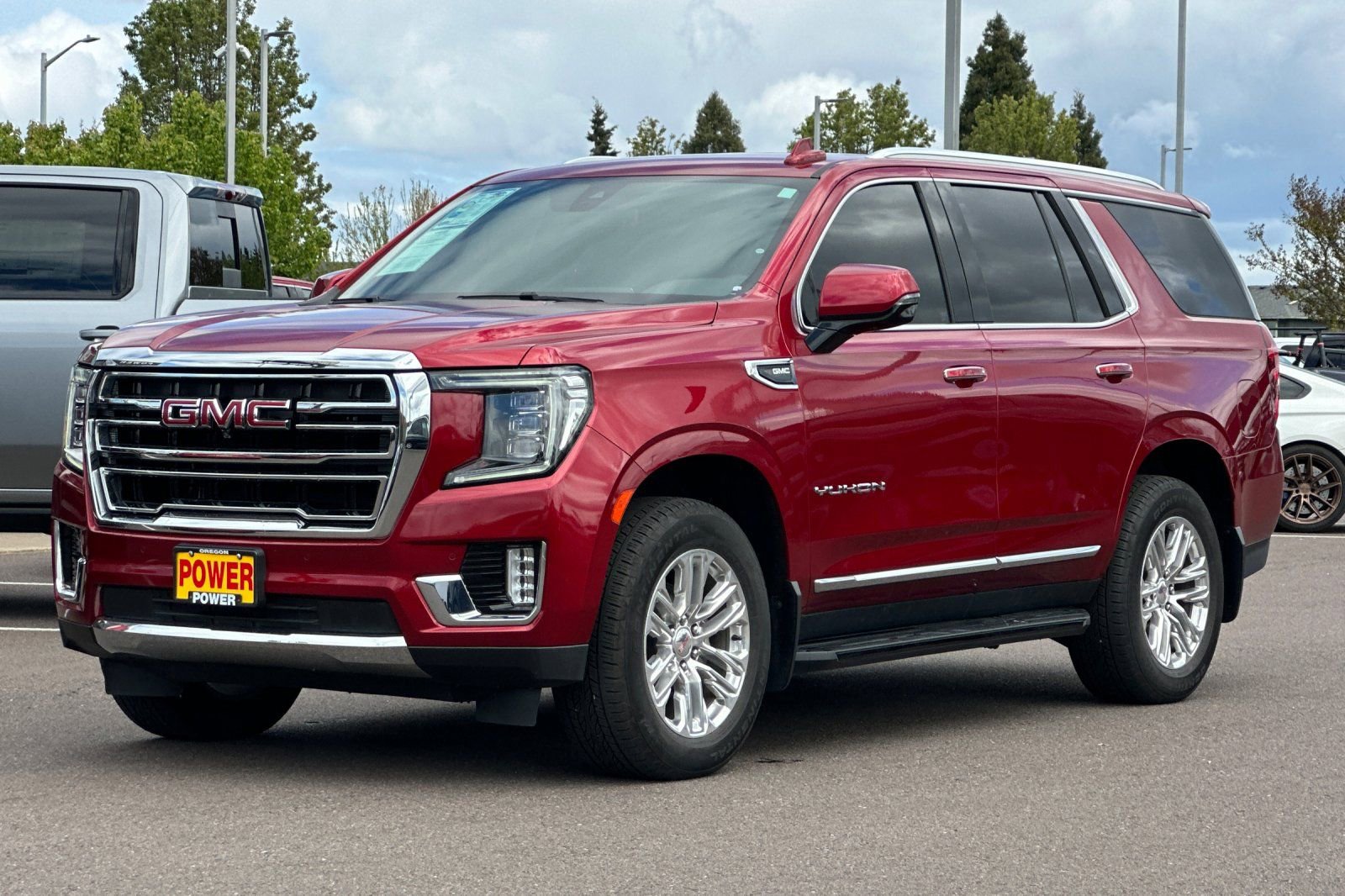Used 2022 GMC Yukon SLT w/ SLT Luxury Package image 8