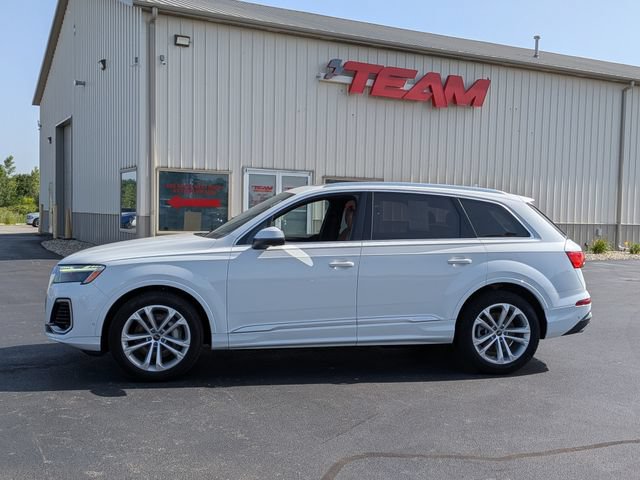 Used 2025 Audi Q7 3.0T Prestige AWD/4WD image 4