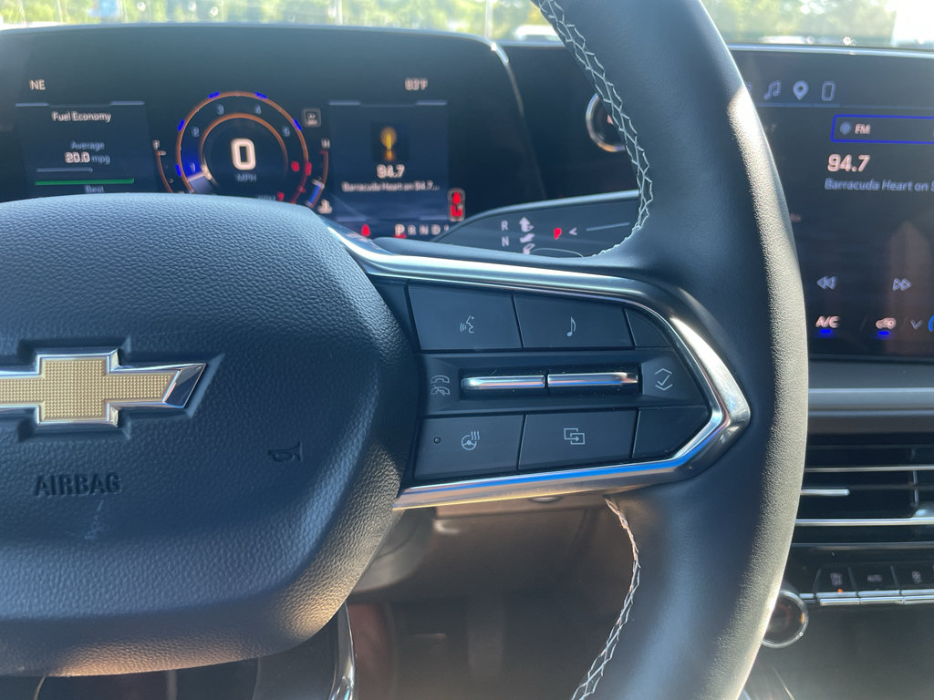 Certified 2026 Chevrolet Traverse LT FWD image 23