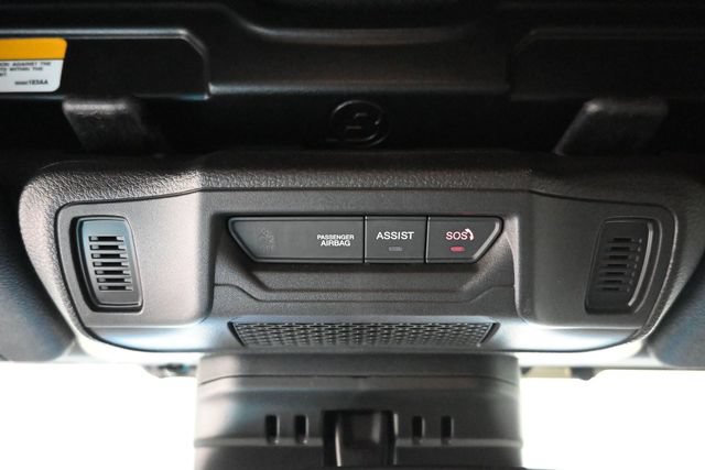 Used 2025 Jeep Wrangler Unlimited Sport AWD/4WD image 29