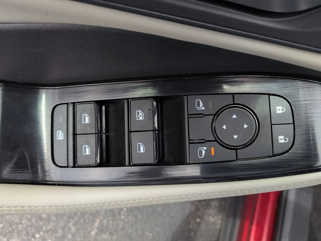 Used 2025 Nissan Rogue SV FWD image 15